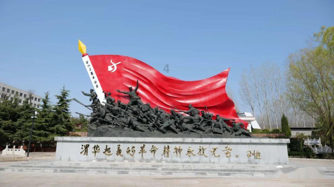 苏菲亚和安伯的休闲装