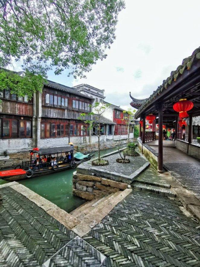 《大江大河3》看到冯欣欣弃孩子换房,才懂韦春红吃回头草的荒唐